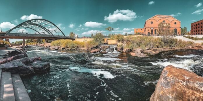 Best Cannabis-Friendly Destinations for 35–50-Year-Olds